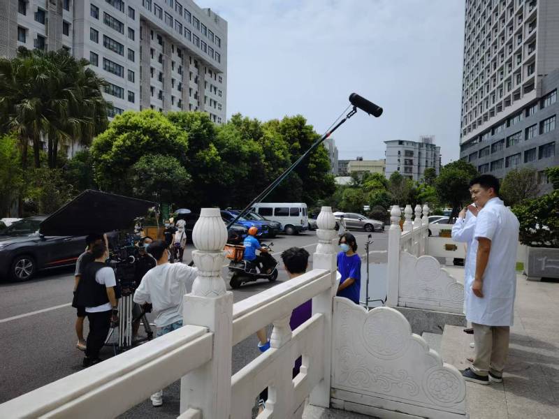 进贤县广告片拍摄公司低成本实现高规格制作的诀窍